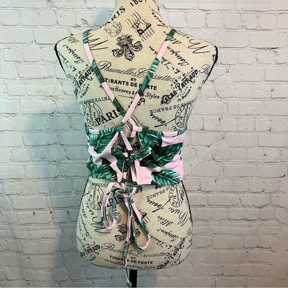 Cupshe tea lavender bikini top high neck tie back size small - Picture 2 of 8